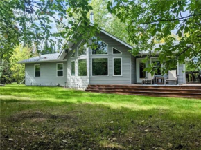 3 Bedroom Cottage - Sunroom + Patio + Fire Pit